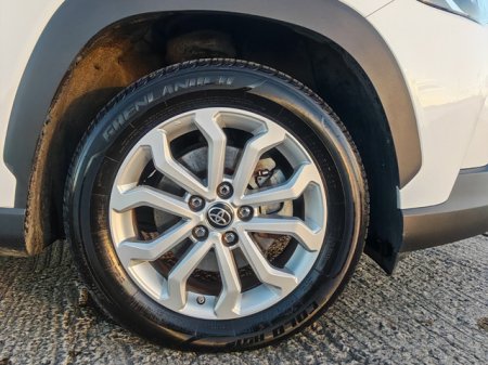 2024 Toyota Corolla - photo 31