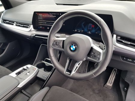 2022 BMW 2-Series - photo 6