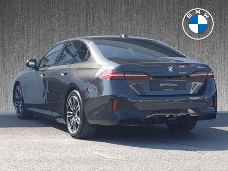 2026 BMW 5-Series - photo 2