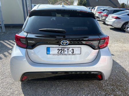 2022 Toyota Yaris - photo 4