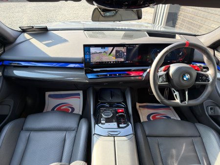 2024 BMW M5 - photo 20