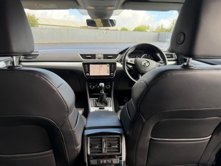 2020 Skoda Superb - photo 18