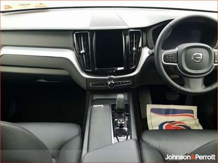 2022 Volvo XC60 - photo 2