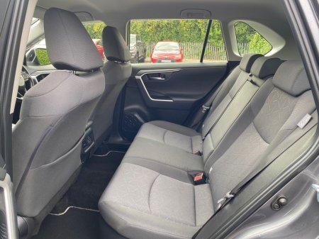 2019 Toyota RAV4 - photo 7