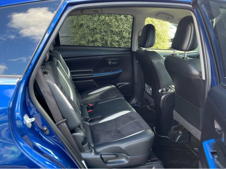 2020 Toyota Prius - photo 11