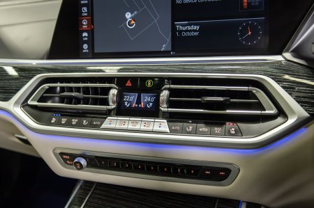 2022 BMW X7 - photo 23
