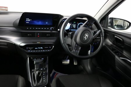 2025 Hyundai Bayon - photo 12
