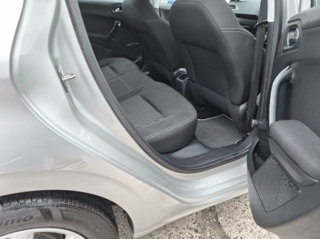 2016 Peugeot 208 - photo 22