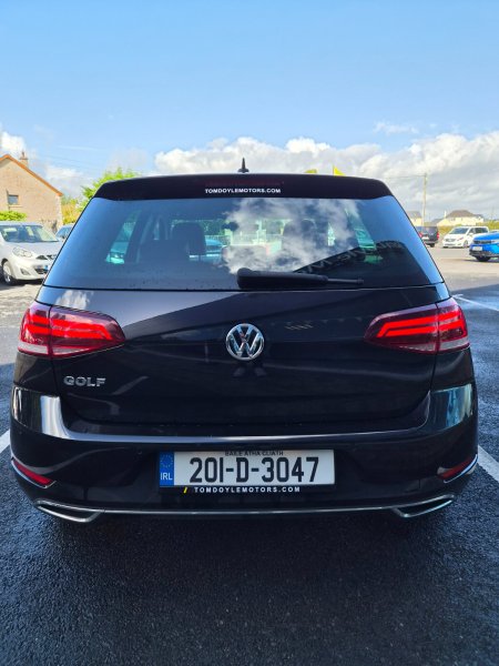 2020 Volkswagen Golf - photo 4