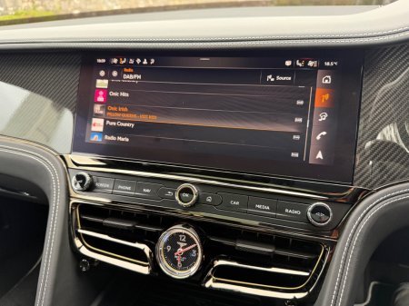 2025 Bentley Flying Spur - photo 36