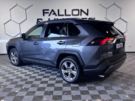 2021 Toyota RAV4 - photo 3
