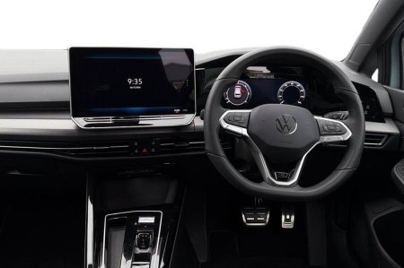 2026 Volkswagen Golf - photo 11