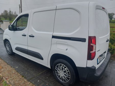 2020 Opel Combo - photo 17