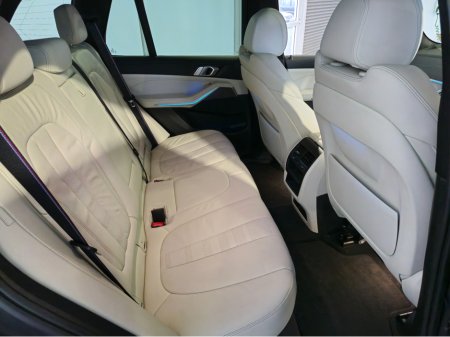 2022 BMW X5 - photo 11