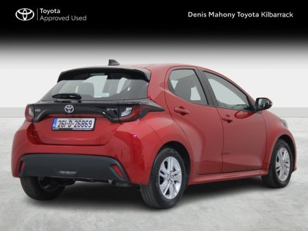 2026 Toyota Yaris - photo 2