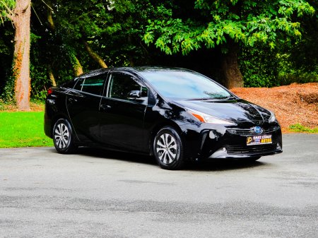 2020 Toyota Prius - photo 4
