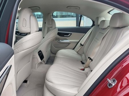 2027 Mercedes-Benz E-Class - photo 8