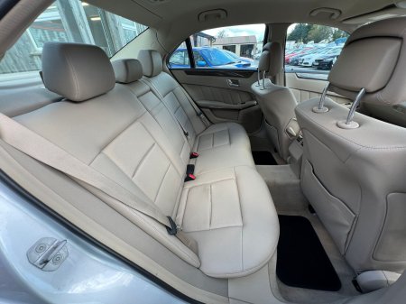 2010 Mercedes-Benz E-Class - photo 11