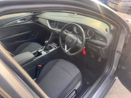2021 Opel Insignia - photo 10