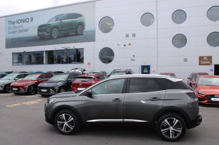 2018 Peugeot 3008 - photo 2