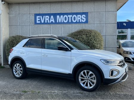 2023 Volkswagen T-Roc - photo 3