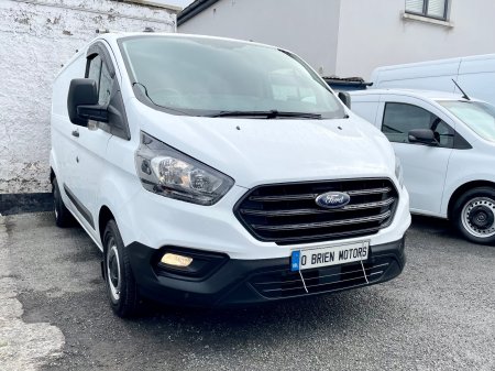 2023 Ford Transit Custom - photo 30