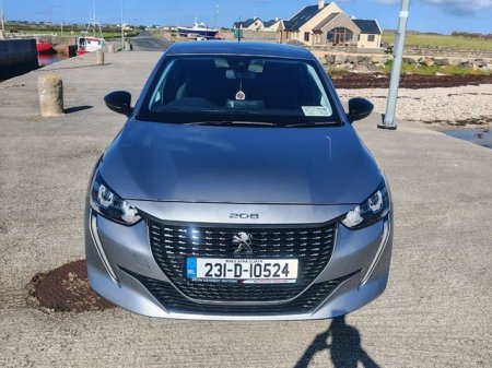 2023 Peugeot 208 - photo 2