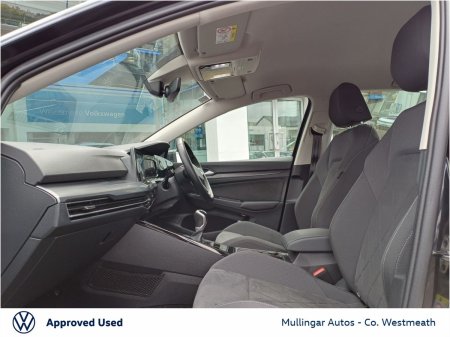 2023 Volkswagen Golf - photo 4