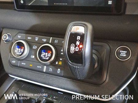 2023 Land Rover Defender - photo 26