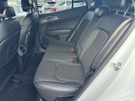 2023 Kia Sportage - photo 9