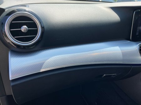 2020 Mercedes-Benz E-Class - photo 15