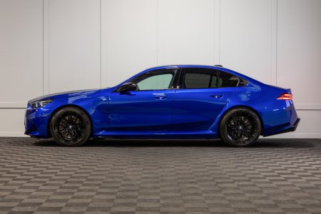 2026 BMW M5 - photo 3