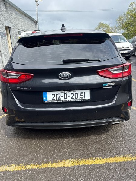 2021 Kia Ceed - photo 9