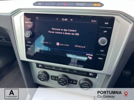 2019 Volkswagen Passat - photo 10
