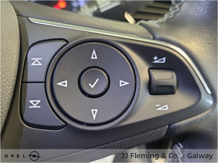 2020 Opel Insignia - photo 14