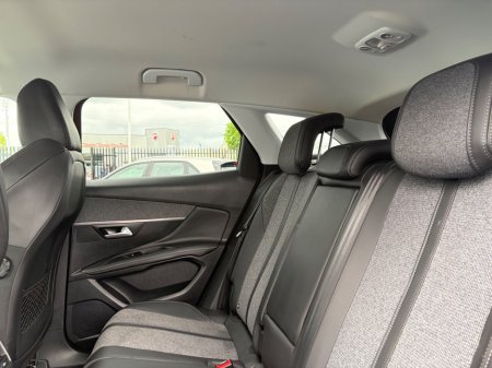 2018 Peugeot 3008 - photo 15