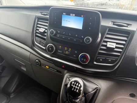 2019 Ford Transit - photo 13