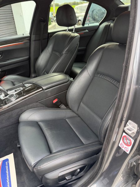 2015 BMW 5-Series - photo 25