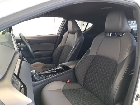 2020 Toyota C-HR - photo 17