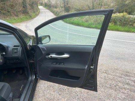 2012 Toyota Auris - photo 11