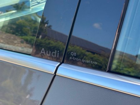 2023 Audi Q8 e-tron - photo 22