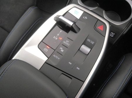 2024 BMW iX1 - photo 9