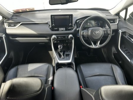 2021 Toyota RAV4 - photo 8