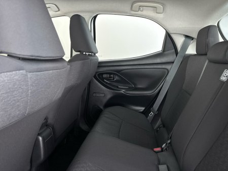 2023 Toyota Yaris - photo 7