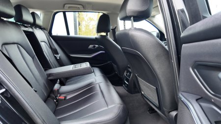 2021 BMW 3-Series - photo 18