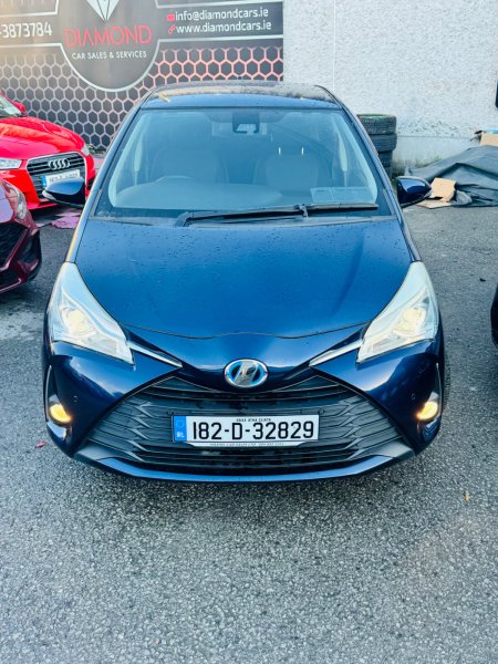 2018 Toyota Vitz - photo 14