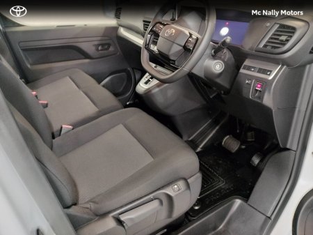 2026 Toyota Proace - photo 12