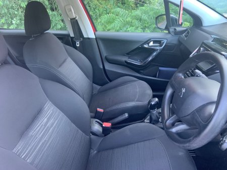 2016 Peugeot 208 - photo 16