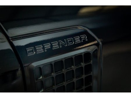 2022 Land Rover Defender - photo 13