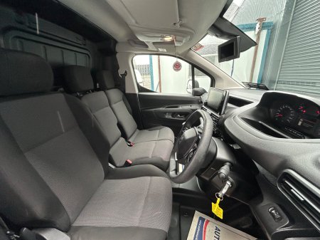 2021 Peugeot Partner - photo 12